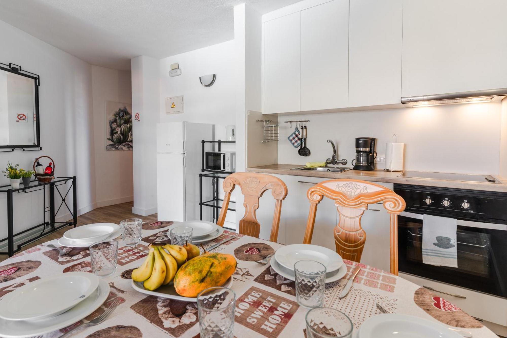 Oceanfront 2 Bedrooms Holiday Home In Tenerife South San Miguel de Abona Kültér fotó